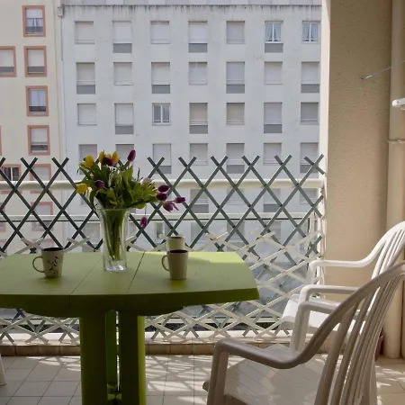 T3 A 150m De La Plage, Proche Centre, Avec Garage Et Loggia - D'olonne - Fr-1-92-562 Apartment *