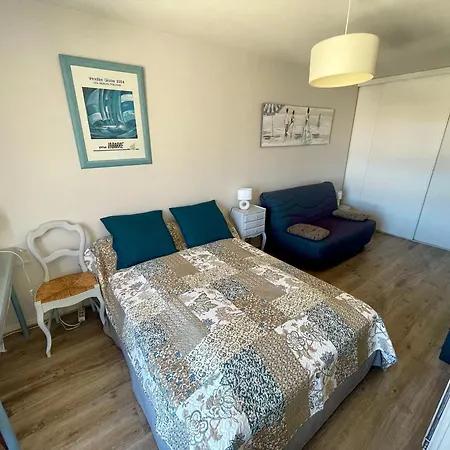 T3 à 150m De La Plage, Proche Centre, Avec Garage Et Loggia – D'olonne - Fr-1-92-562